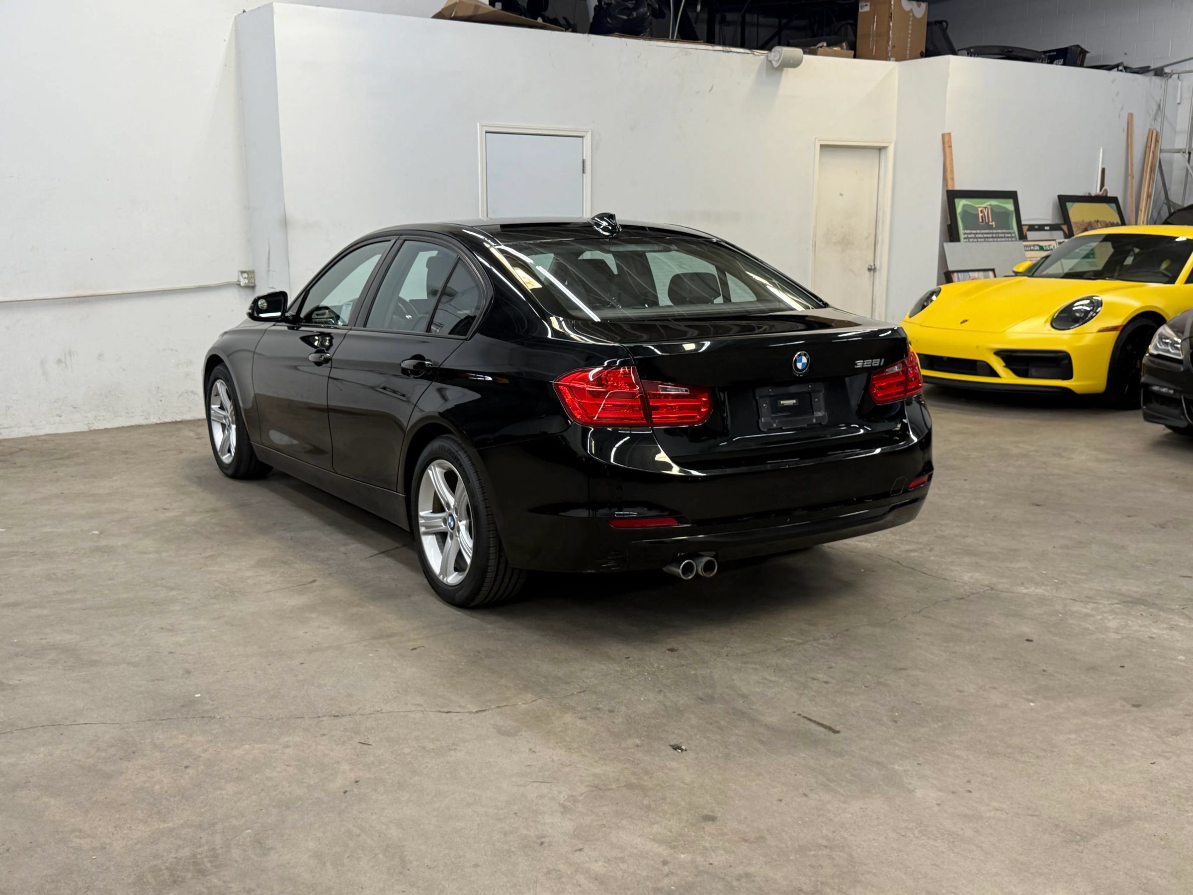 Used 2015 BMW 328i Sedan RWD image 4