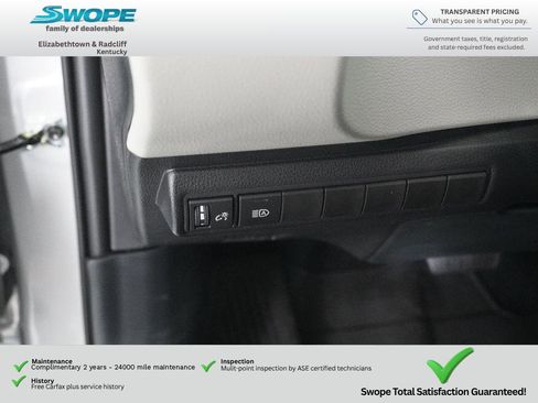 Used 2026 Toyota Corolla LE FWD image 15
