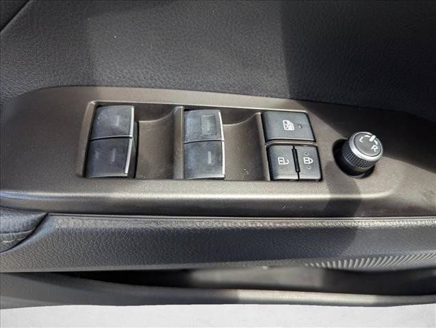 Used 2023 Toyota Camry XLE FWD image 10