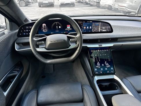 Used 2024 Lucid Air Touring image 24