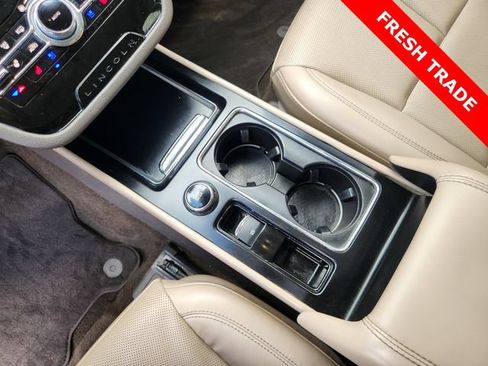 Used 2022 Lincoln Corsair FWD w/ Equipment Group 101A image 18