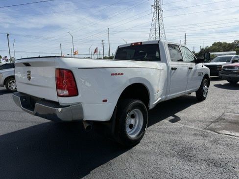 Used 2018 RAM 3500 Tradesman RWD image 4