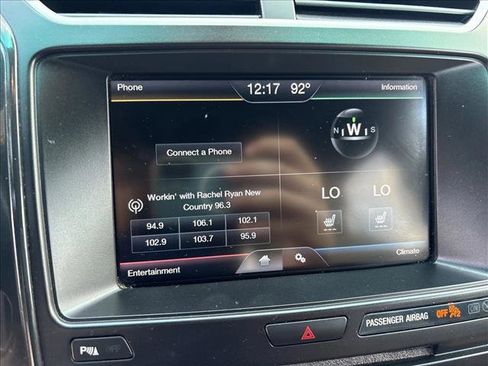 Used 2016 Ford Explorer XLT w/ Equipment Group 202A FWD image 14