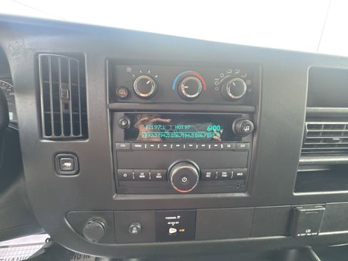 Used 2023 Chevrolet Express 2500 w/ Driver Convenience Package image 13