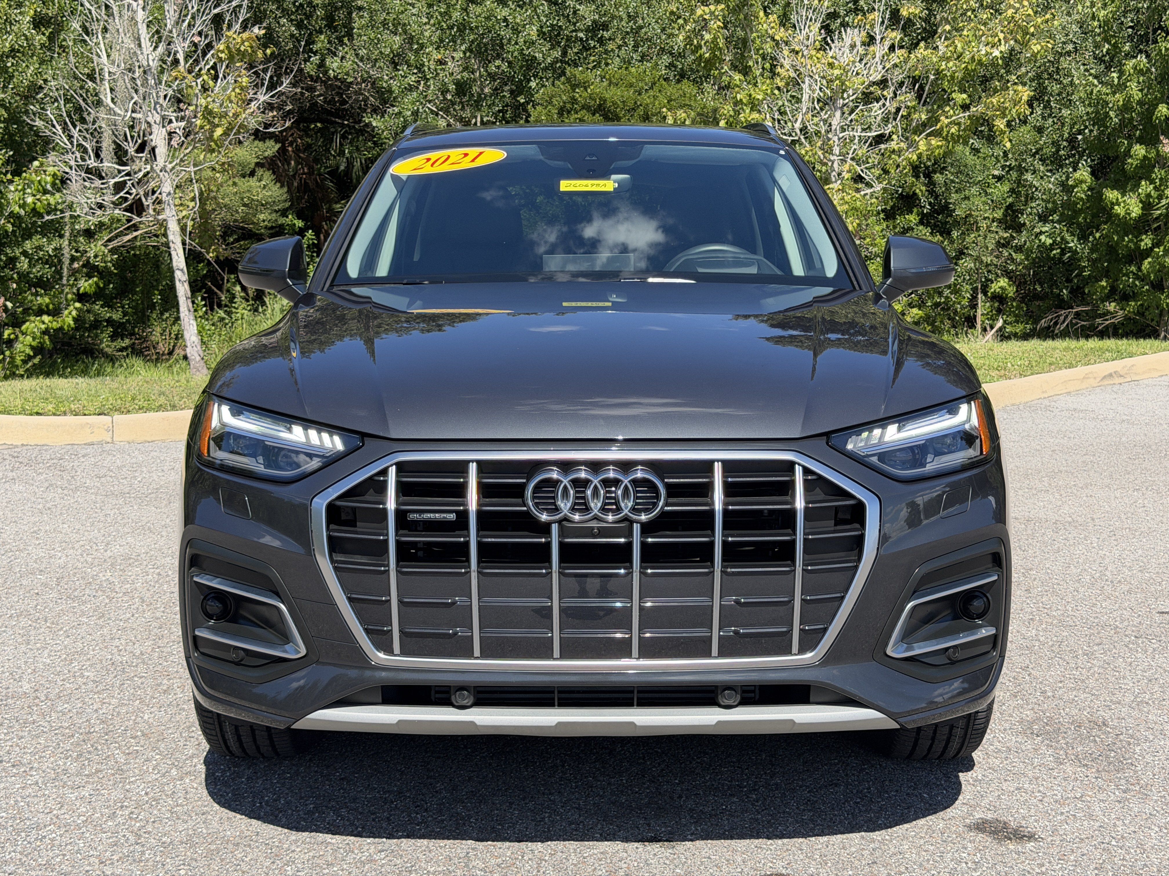 Used 2021 Audi Q5 Prestige AWD/4WD image 2