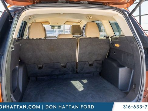 Used 2017 Ford Escape SE FWD image 28