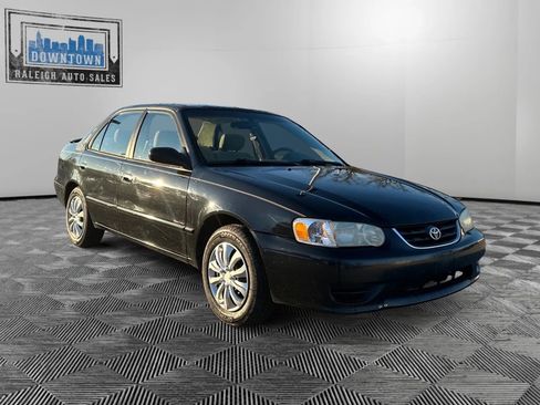 Used 2001 Toyota Corolla CE image 4