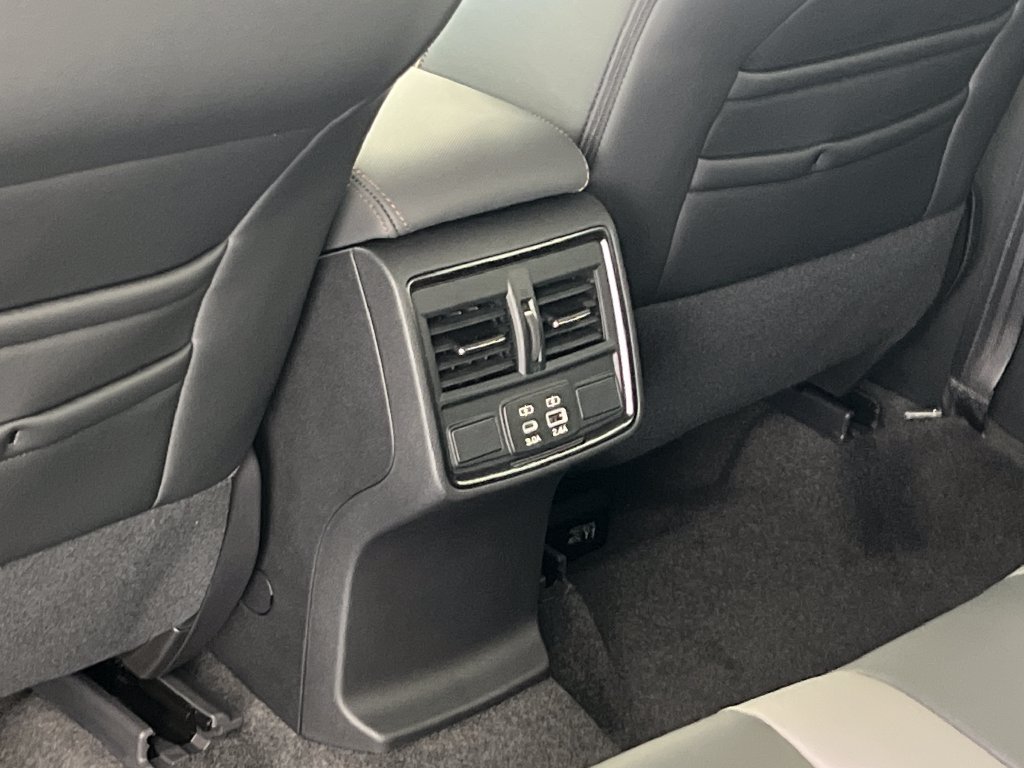 New 2026 Subaru Forester Sport w/ Onyx Edition AWD/4WD image 36