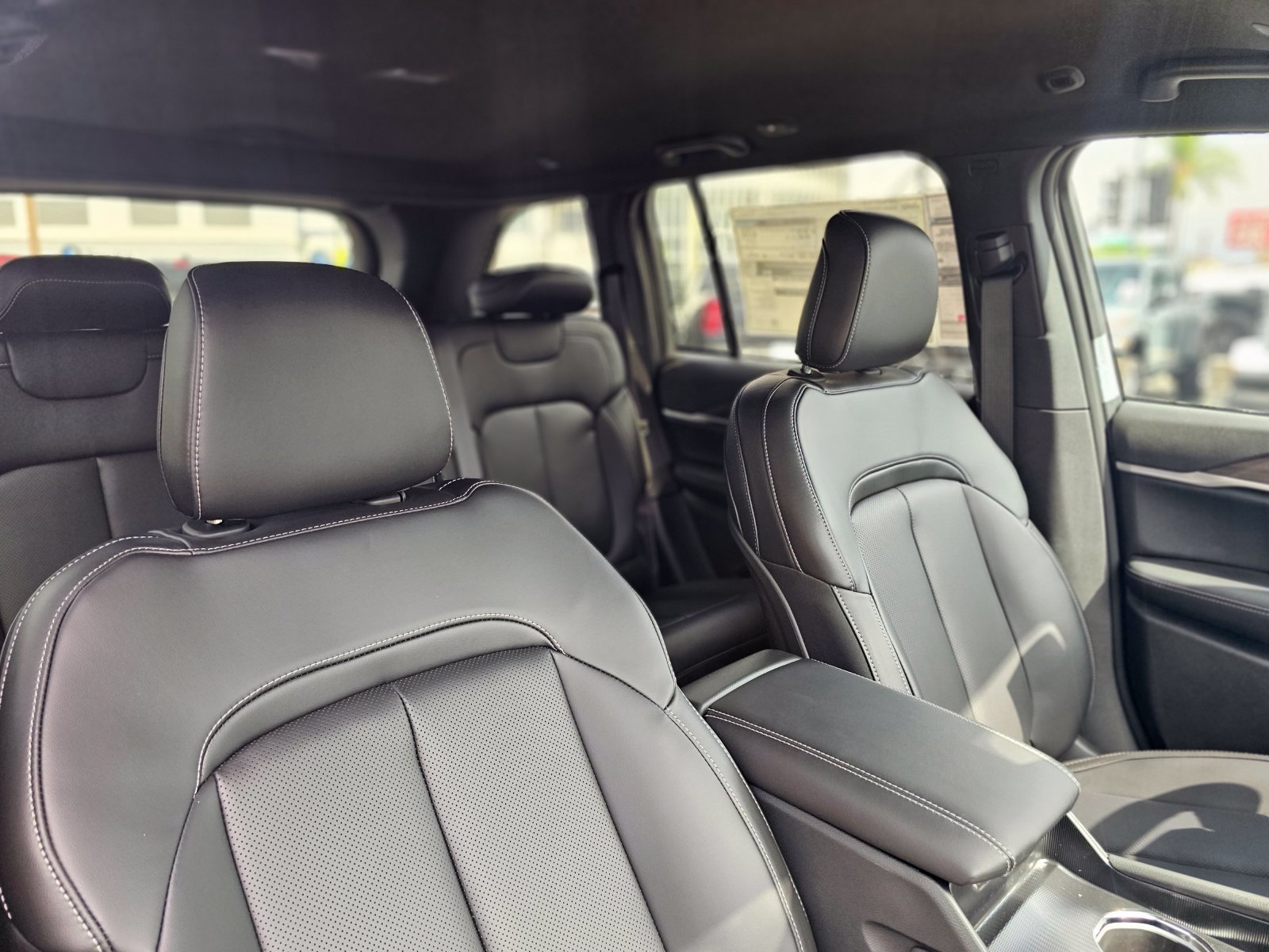 New 2027 Jeep Grand Cherokee Limited AWD/4WD image 39