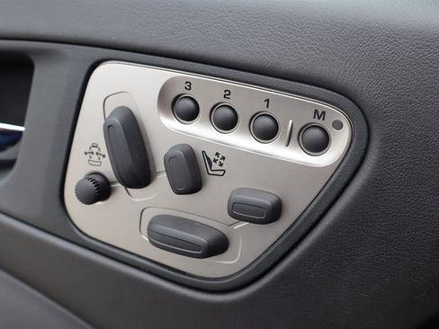 Used 2007 Jaguar XK Coupe RWD image 34