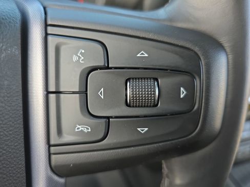 Used 2019 GMC Sierra 1500 SLE w/ SLE Value Package image 20