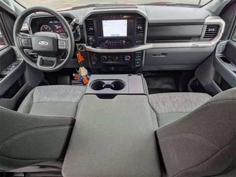 Used 2023 Ford F150 XLT w/ Trailer Tow Package image 18