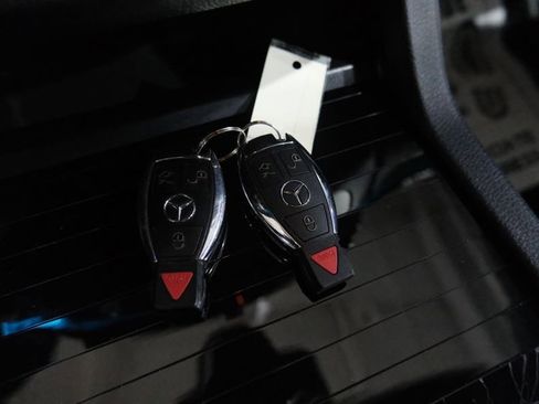 Used 2017 Mercedes-Benz GLS 550 4MATIC image 42