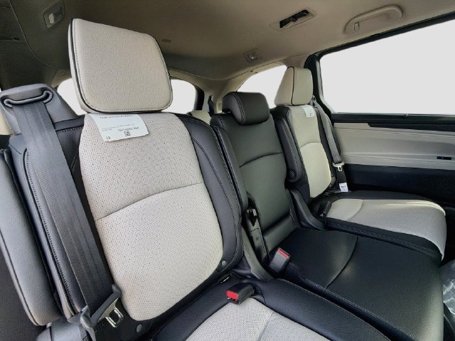 New 2027 Honda Odyssey Elite image 29
