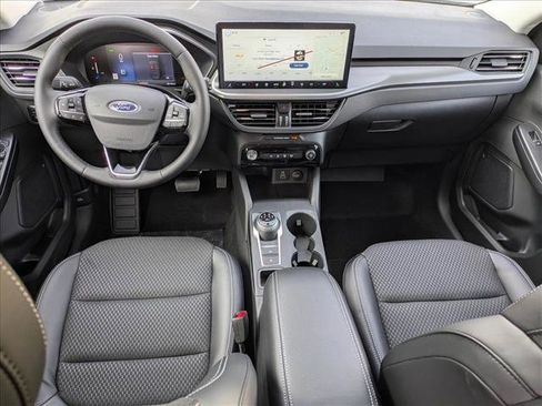 New 2025 Ford Escape SE image 14