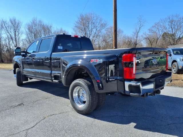 Used 2025 Ford F350 Lariat w/ Lariat Ultimate Package AWD/4WD image 4