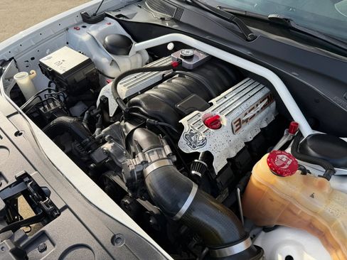 Used 2013 Chrysler 300 S RWD image 65