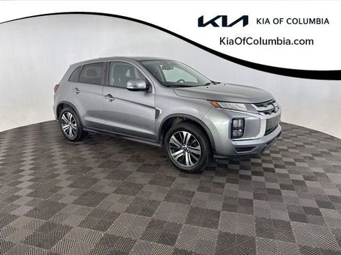 Used 2020 Mitsubishi Outlander Sport SE image 1