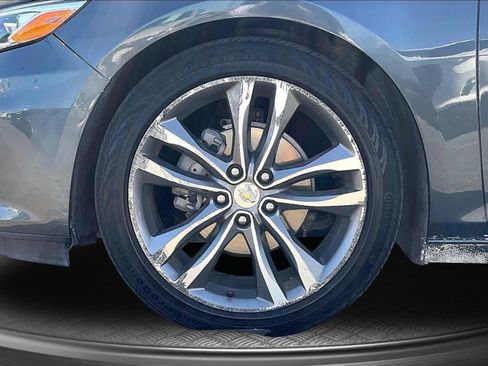 Used 2021 Chevrolet Malibu Premier FWD image 8