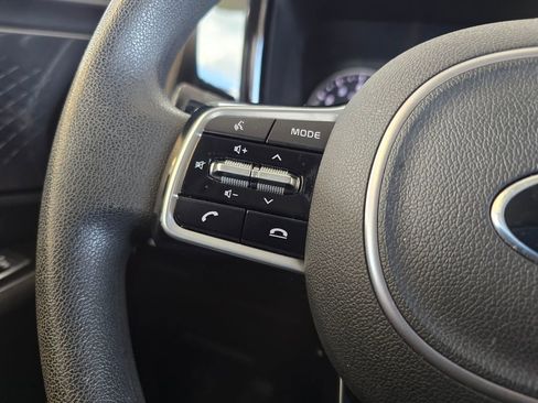 Used 2021 Kia Sorento LX FWD image 40