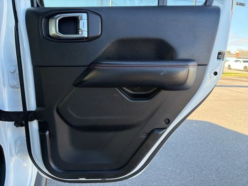 Used 2018 Jeep Wrangler Unlimited Rubicon image 21