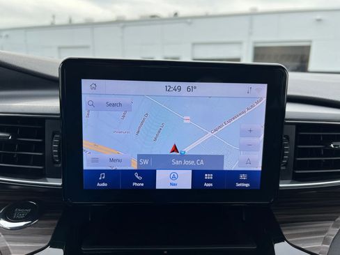 Used 2023 Ford Explorer Limited image 24