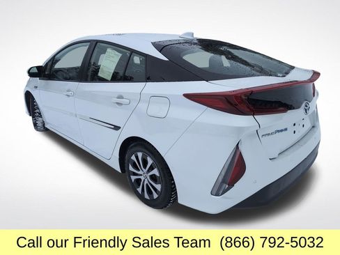 Certified 2022 Toyota Prius Prime Limited image 3