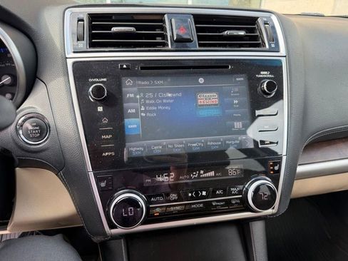 Used 2018 Subaru Outback 2.5i Limited AWD/4WD image 14