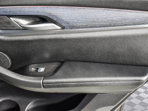 Used 2025 BMW X4 xDrive30i image 26