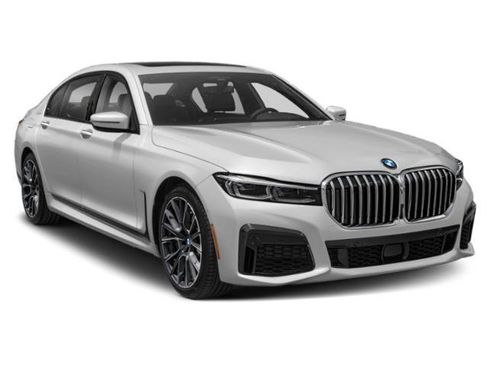 Used 2021 BMW 750i xDrive w/ Executive Package AWD/4WD image 9