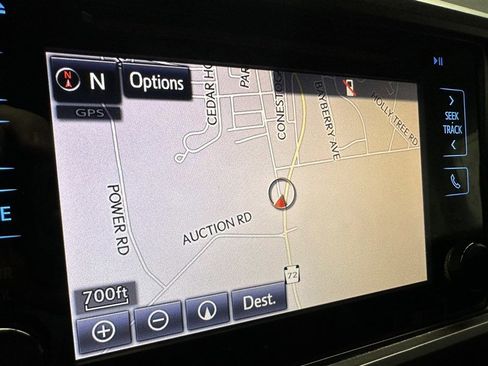 Used 2018 Toyota Tacoma TRD Sport image 26