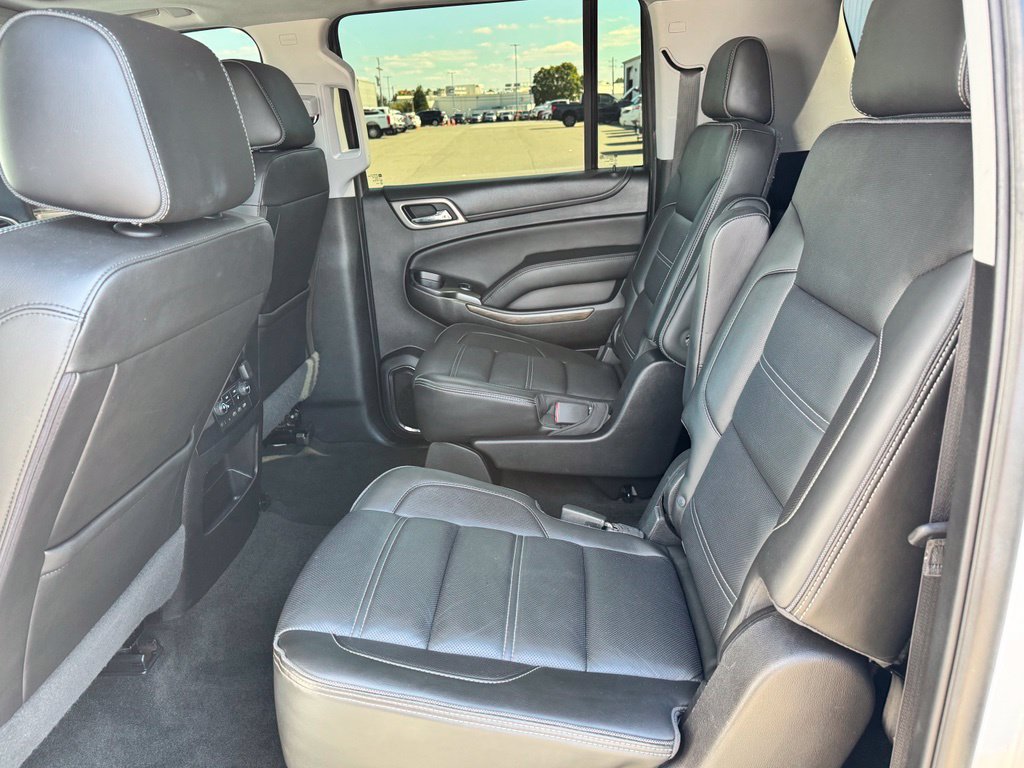 Used 2018 GMC Yukon XL Denali w/ Open Road Package AWD/4WD image 35