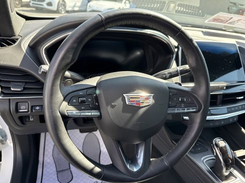 Used 2022 Cadillac CT5 Premium Luxury image 11
