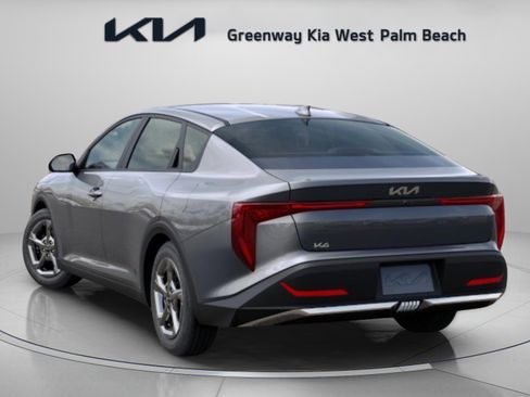 New 2026 Kia K4 LXS image 5