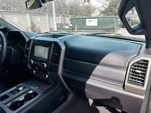 Used 2019 Ford Expedition XLT w/ Equipment Group 202A image 34