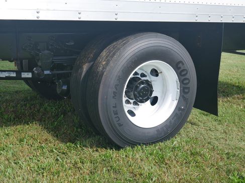 New 2025 Ford F750 2WD Regular Cab Super Duty image 24