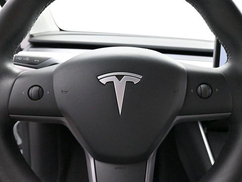 Used 2020 Tesla Model Y Performance AWD/4WD image 16