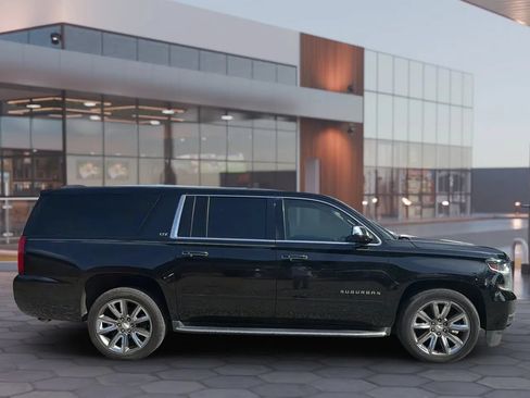 Used 2016 Chevrolet Suburban LTZ AWD/4WD image 17