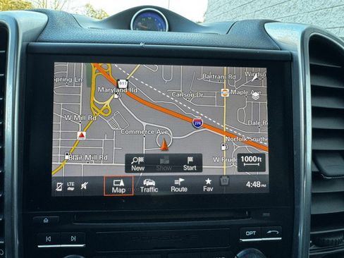 Used 2018 Porsche Cayenne image 19