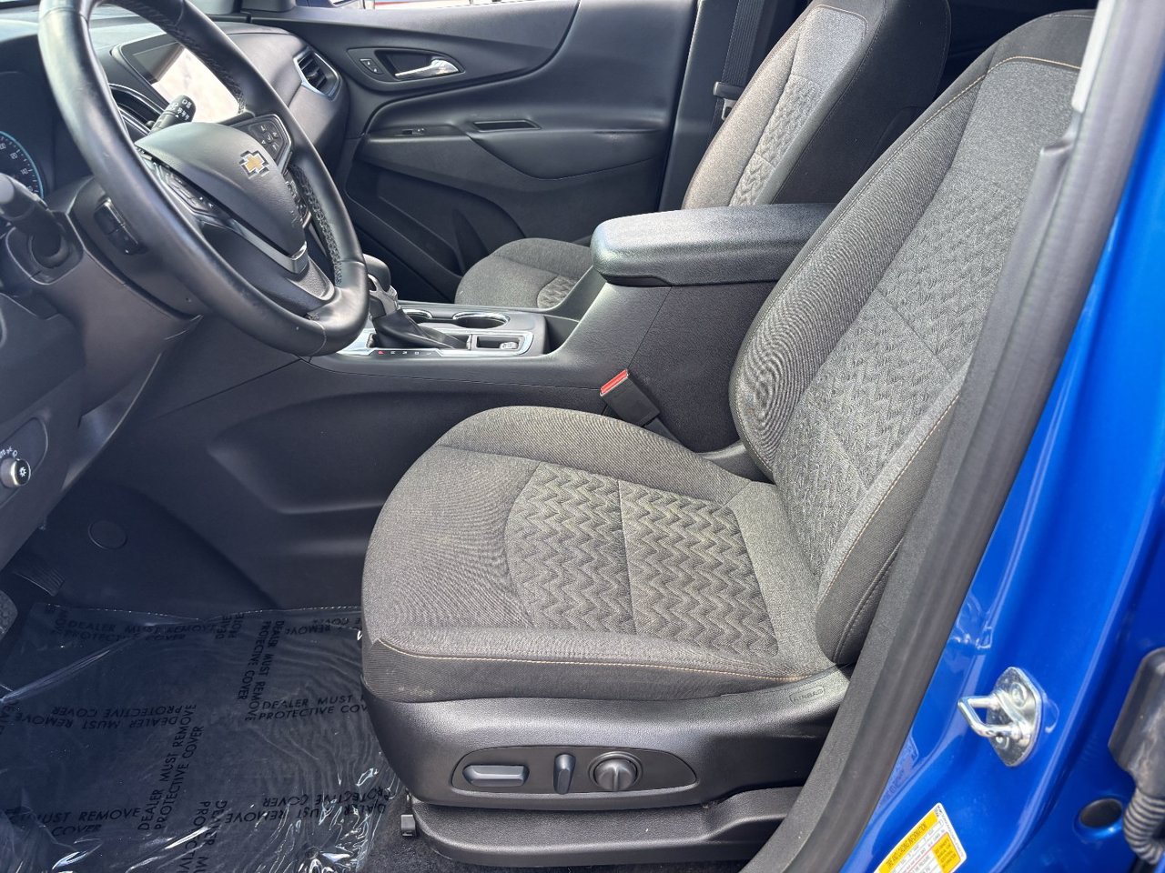 Used 2024 Chevrolet Equinox LT FWD image 17