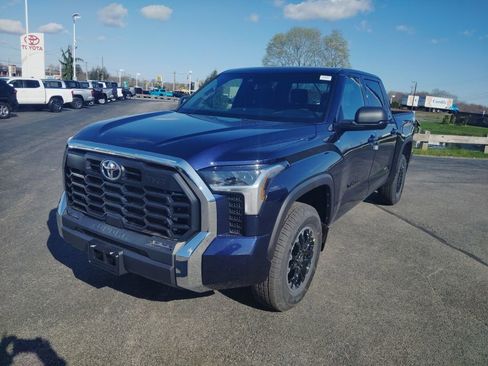 New 2026 Toyota Tundra SR5 AWD/4WD image 2