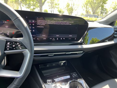 Used 2025 Audi A5 2.0T Premium Plus w/ Premium Plus image 31