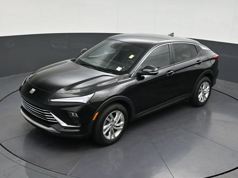 Used 2025 Buick Envista Preferred FWD image 16