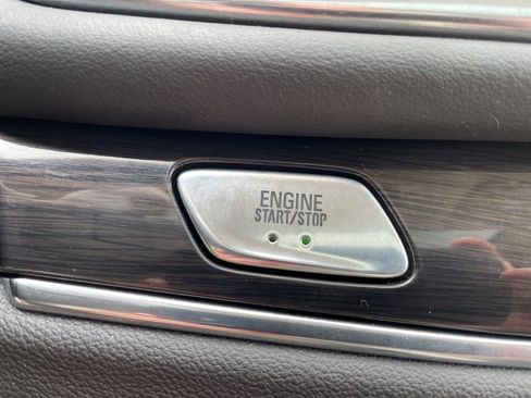 Used 2022 Buick Enclave Premium w/ Experience Buick Package image 24