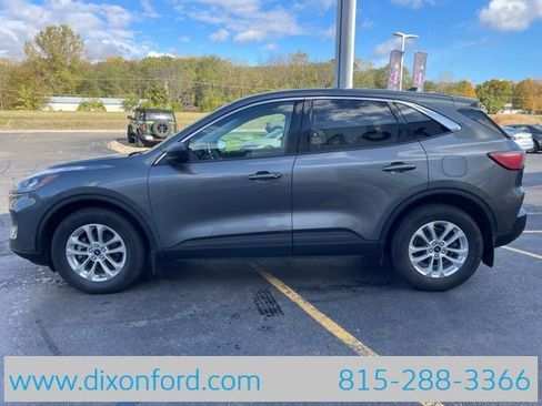 Used 2022 Ford Escape SE w/ Convenience Package image 4