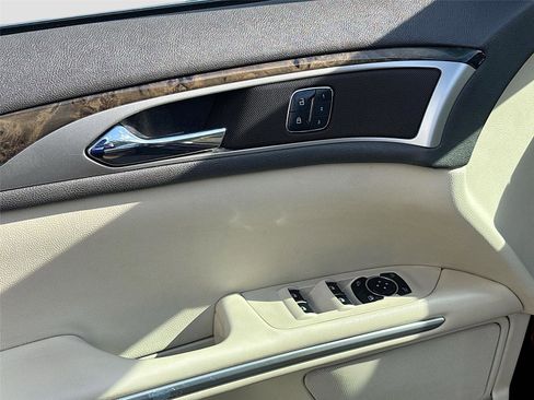 Used 2015 Lincoln MKZ w/ Equipment Group 101A Select image 19