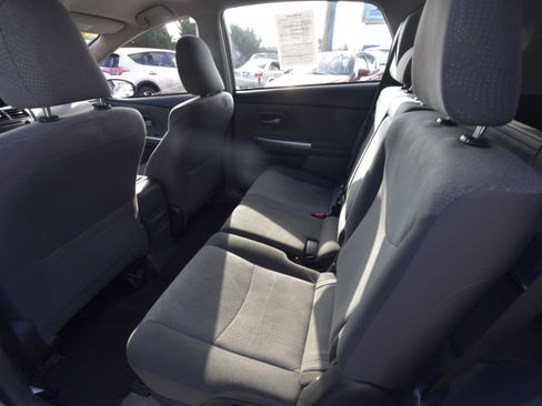 Used 2012 Toyota Prius V Three image 8