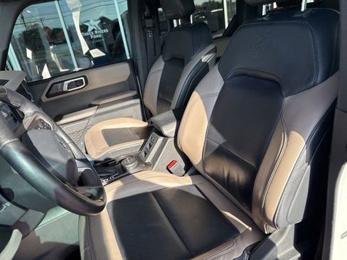 Used 2021 Ford Bronco Wildtrak AWD/4WD image 12