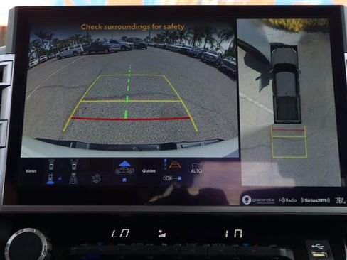 Used 2024 Toyota Tundra Limited AWD/4WD image 36