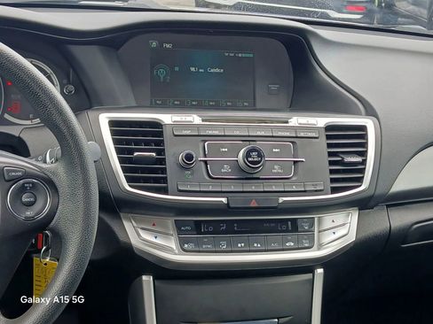 Used 2015 Honda Accord LX image 25